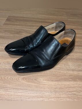 Mercanti Fiorentini Black Leather Slip-On Cap-Toe Loafers